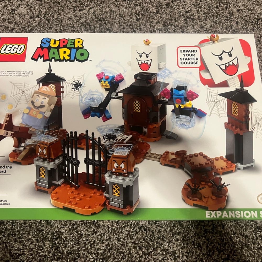 LEGO Super Mario – King Boo and the Haunted Yard Expansion Set (71377)